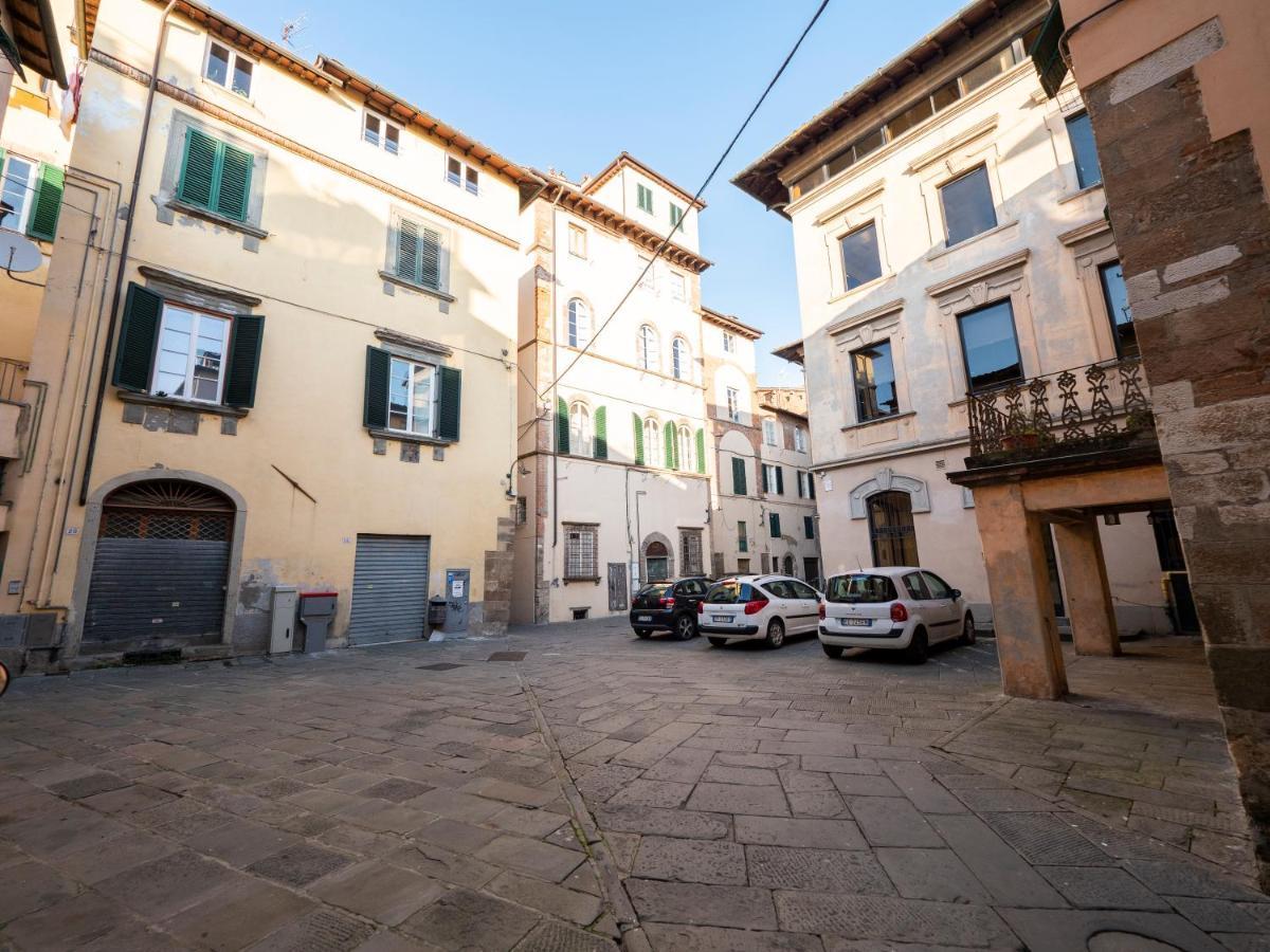 Luxury - Elegante Appartamento Nel Cuore Di Lucca Dış mekan fotoğraf