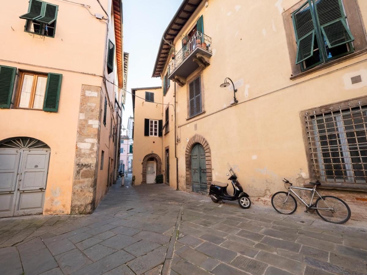 Luxury - Elegante Appartamento Nel Cuore Di Lucca Dış mekan fotoğraf