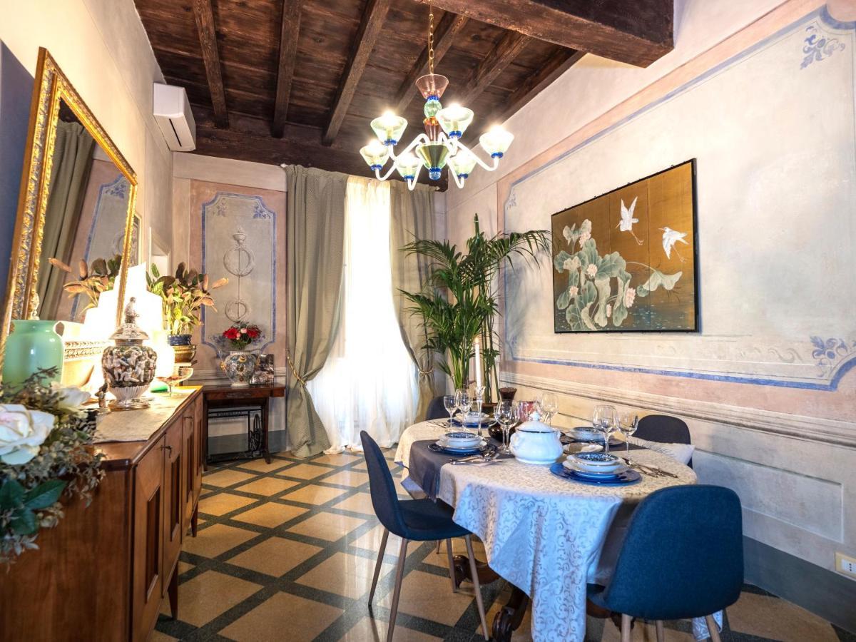 Luxury - Elegante Appartamento Nel Cuore Di Lucca Dış mekan fotoğraf