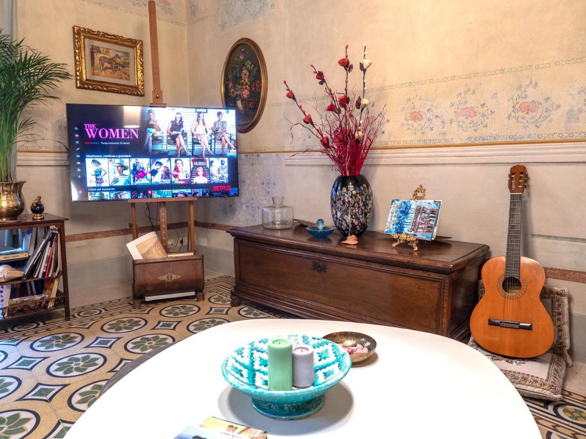 Luxury - Elegante Appartamento Nel Cuore Di Lucca Dış mekan fotoğraf