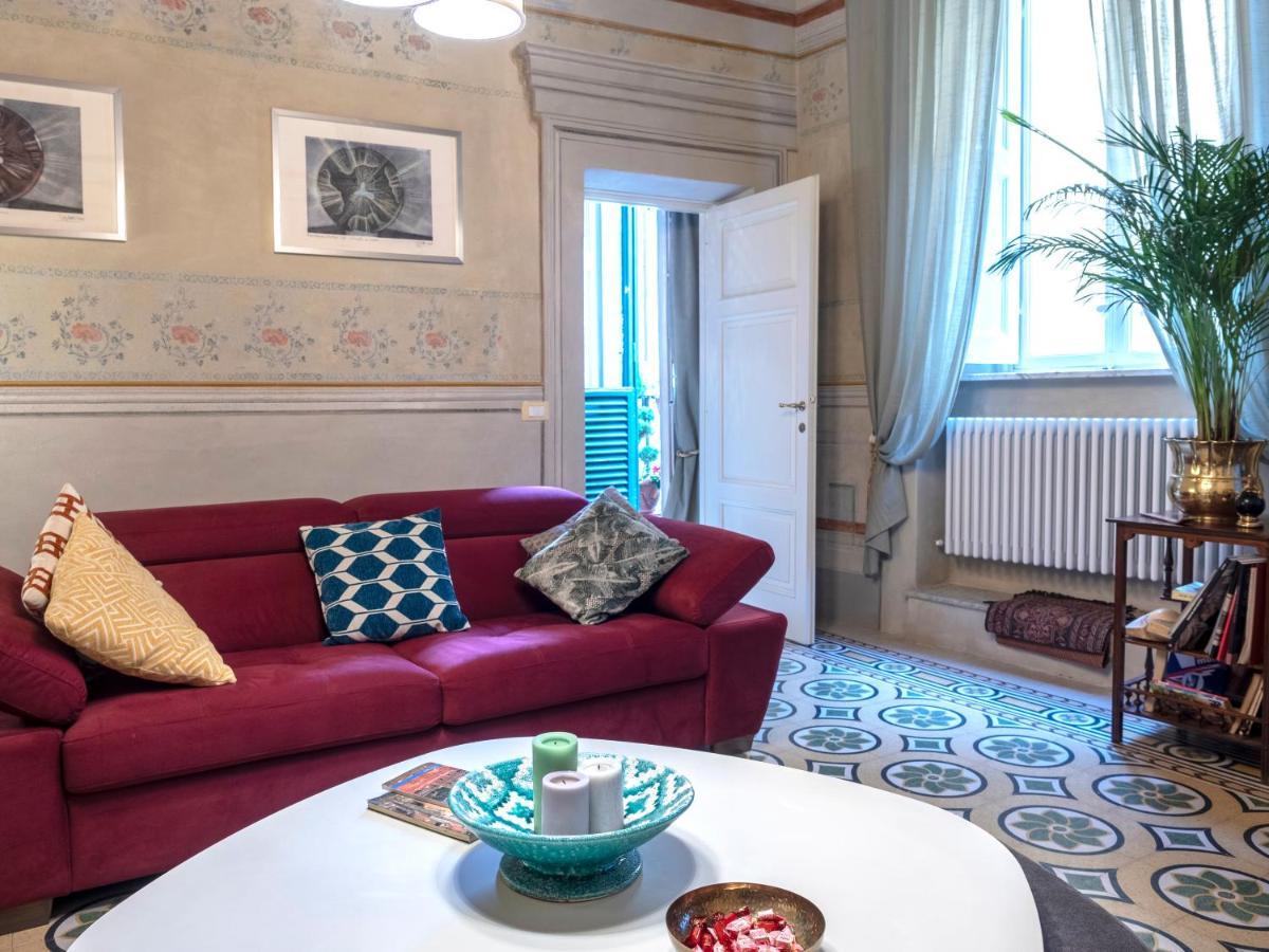Luxury - Elegante Appartamento Nel Cuore Di Lucca Dış mekan fotoğraf